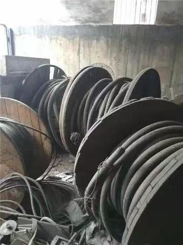 黄铜锭块