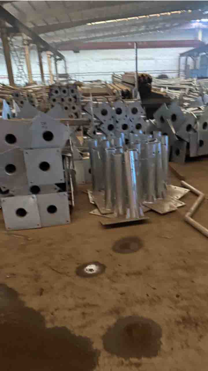 四川玖和交通ss级波形护栏展示