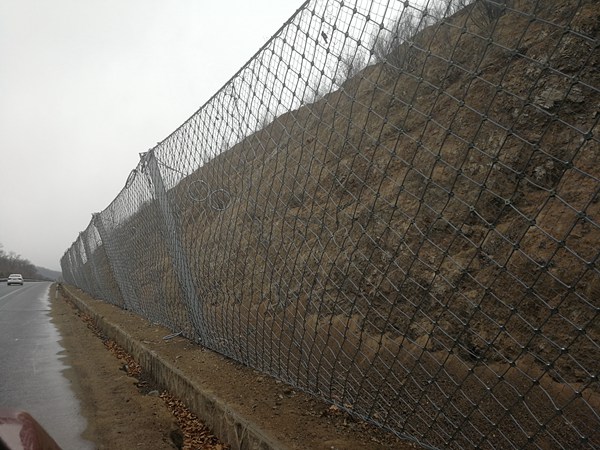 茂名振泰金属制品边坡防护网案例图片
