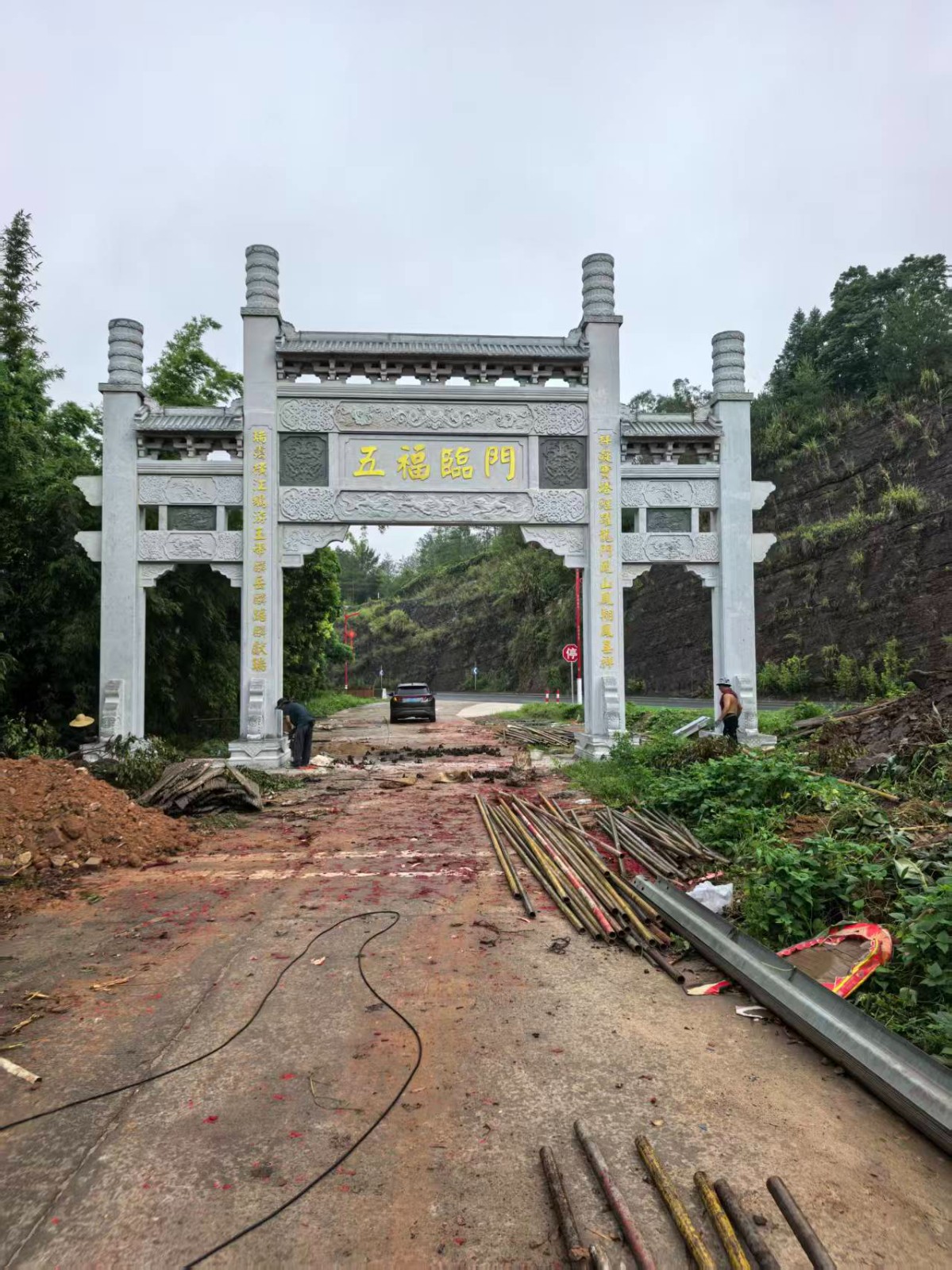 新疆旭源石雕石牌坊哪个厂家做得好案例图片