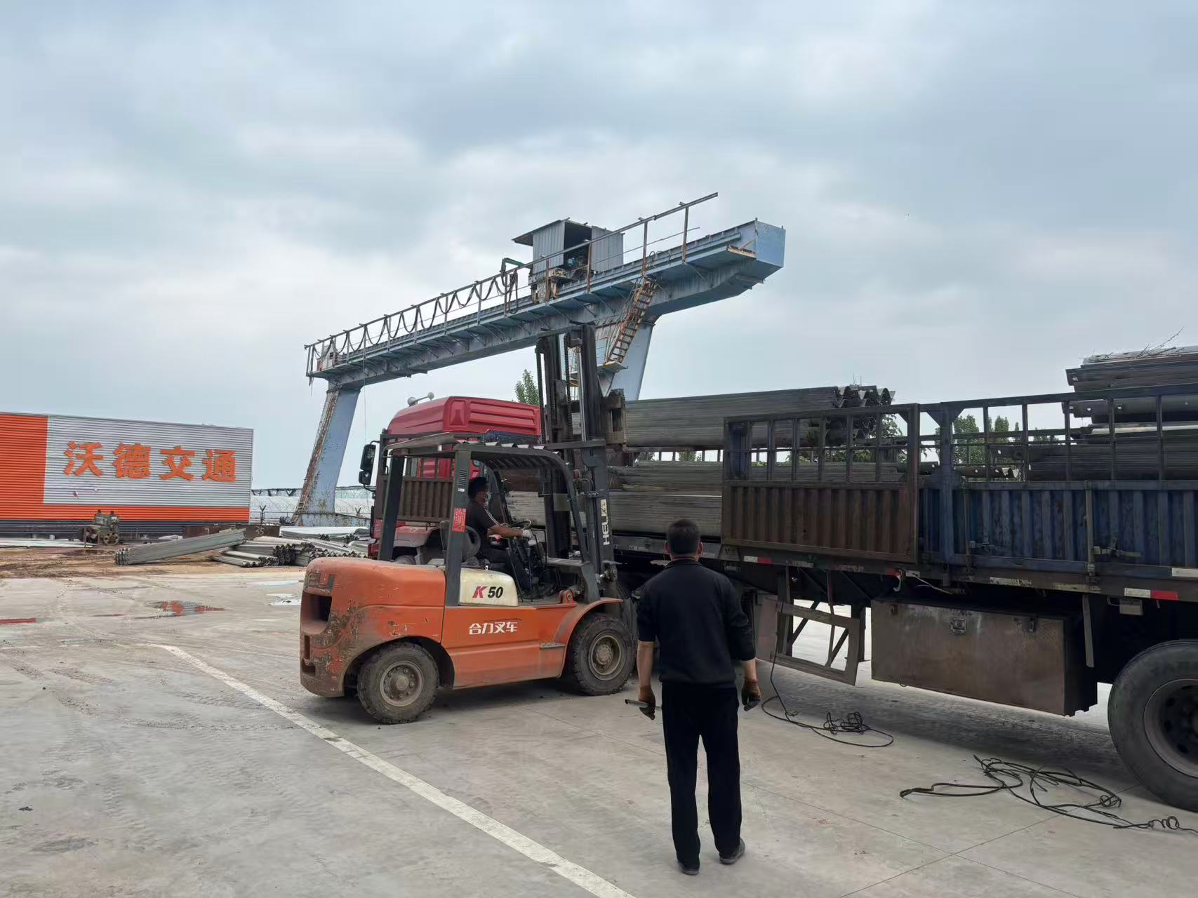 咸阳沃德交通设施正规的旧防阻块回收厂家应用场景