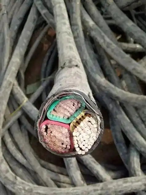 闲置整轴电缆