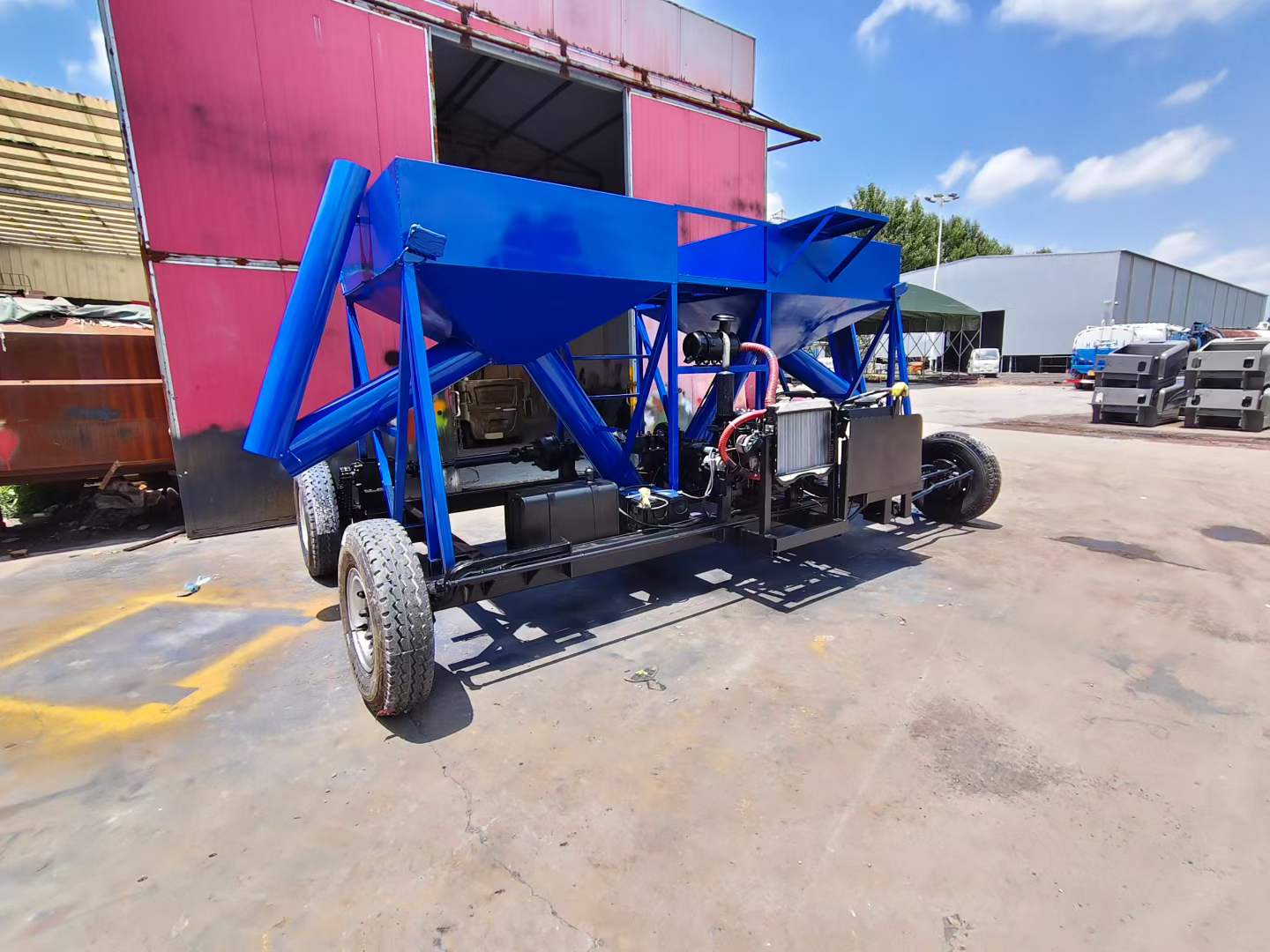 厂区搬运车