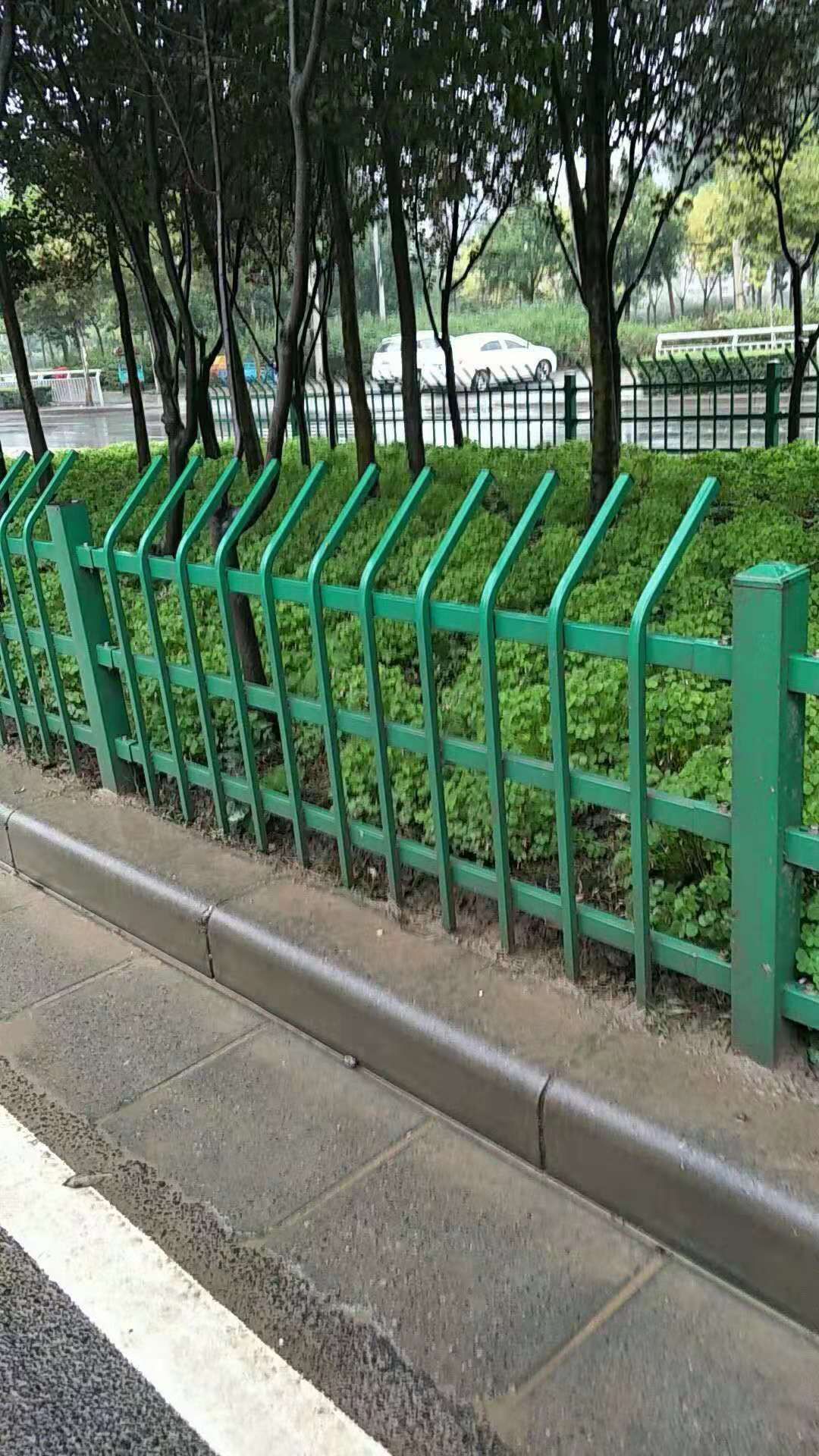 金属网栏细节