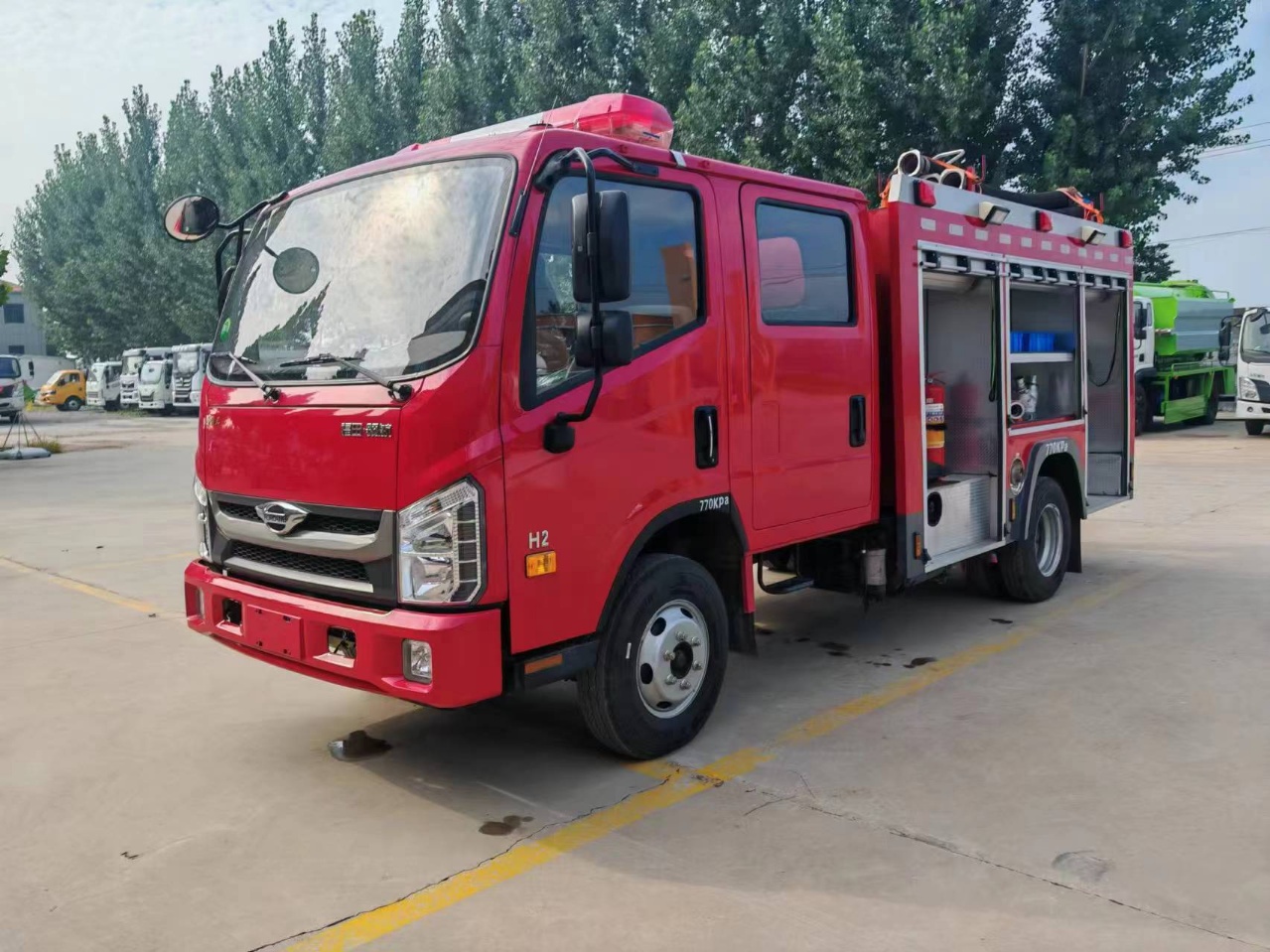 山东工达环卫车辆推荐路面养护洒水车厂家实拍