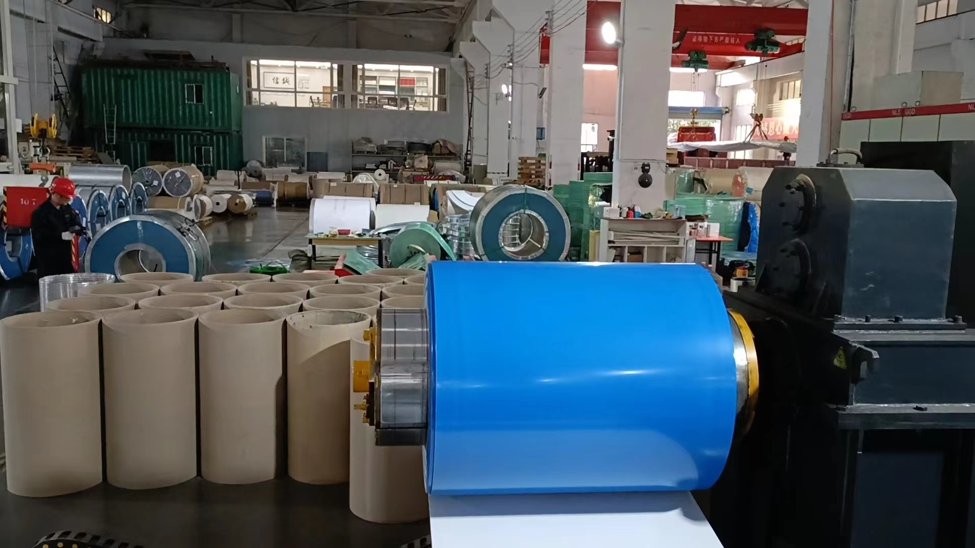广东海纳建材TPO 钢塑瓦厂家展示