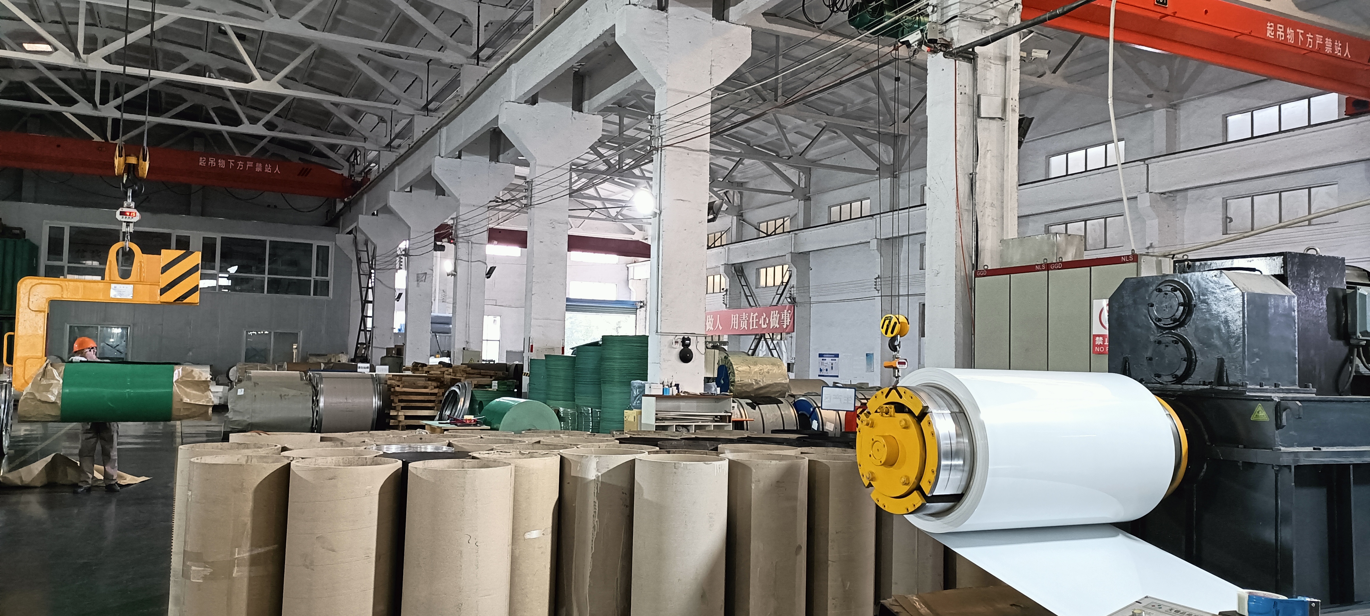 广东海纳建材覆膜防腐瓦案例图片